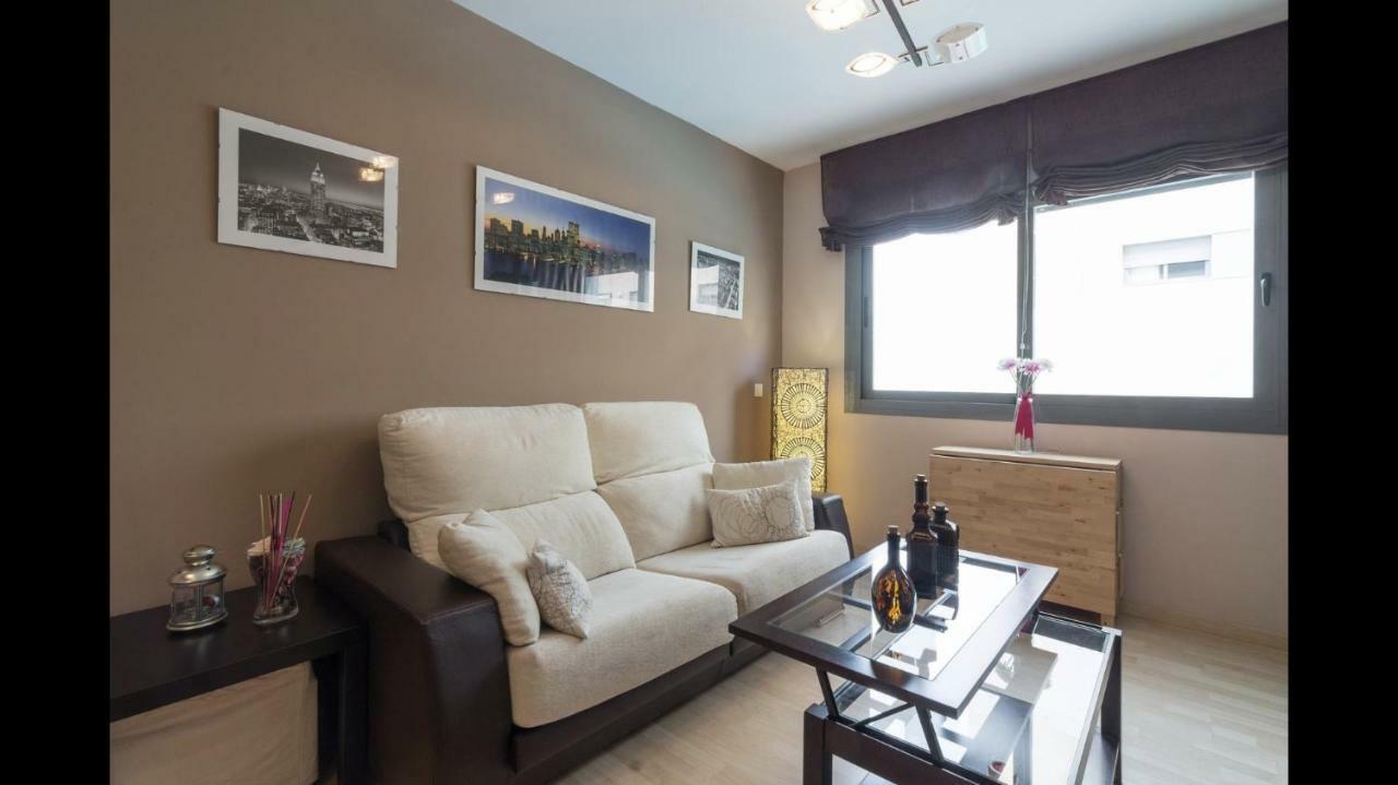Apartamento Playa Y Piscina 1-2 Personas مالقة المظهر الخارجي الصورة