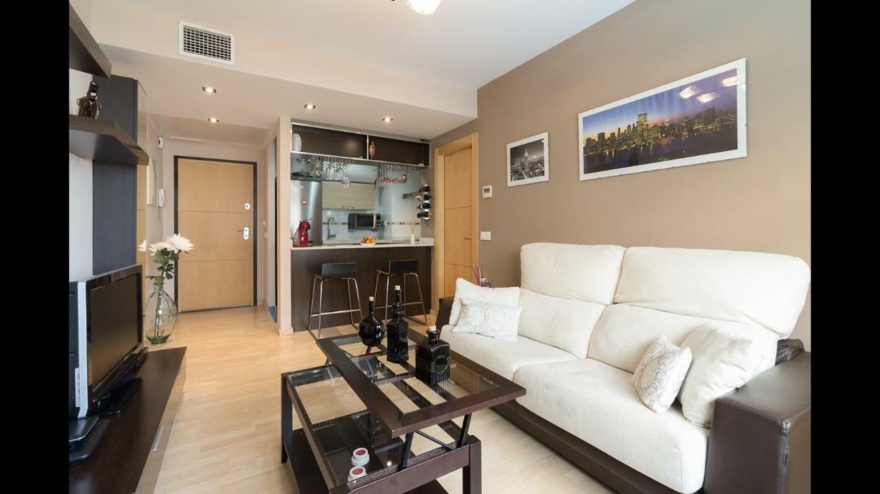 Apartamento Playa Y Piscina 1-2 Personas مالقة المظهر الخارجي الصورة