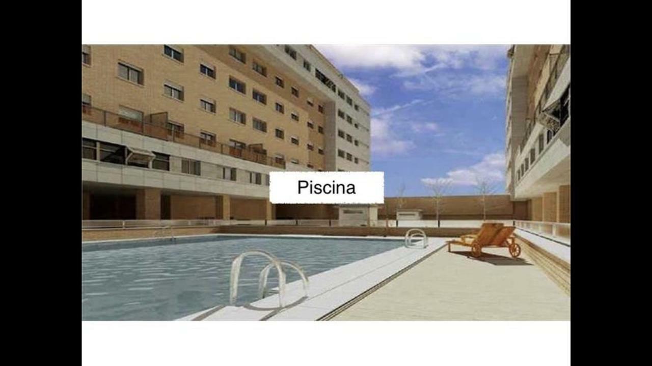 Apartamento Playa Y Piscina 1-2 Personas مالقة المظهر الخارجي الصورة